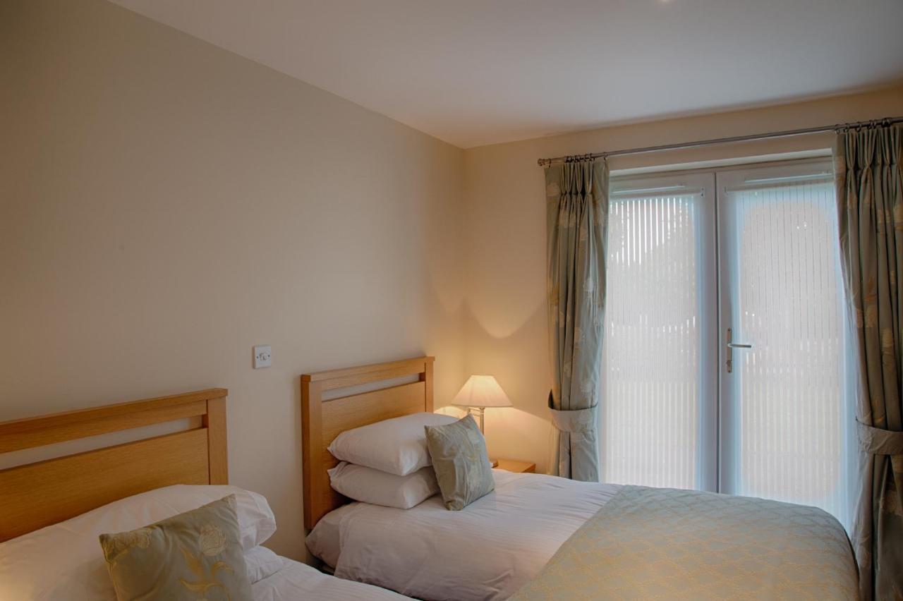 Links Apartment Brora Exterior photo