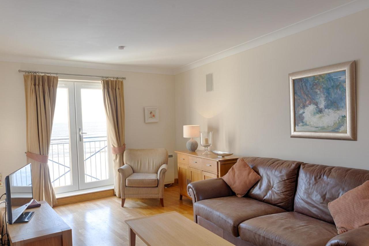 Links Apartment Brora Exterior photo
